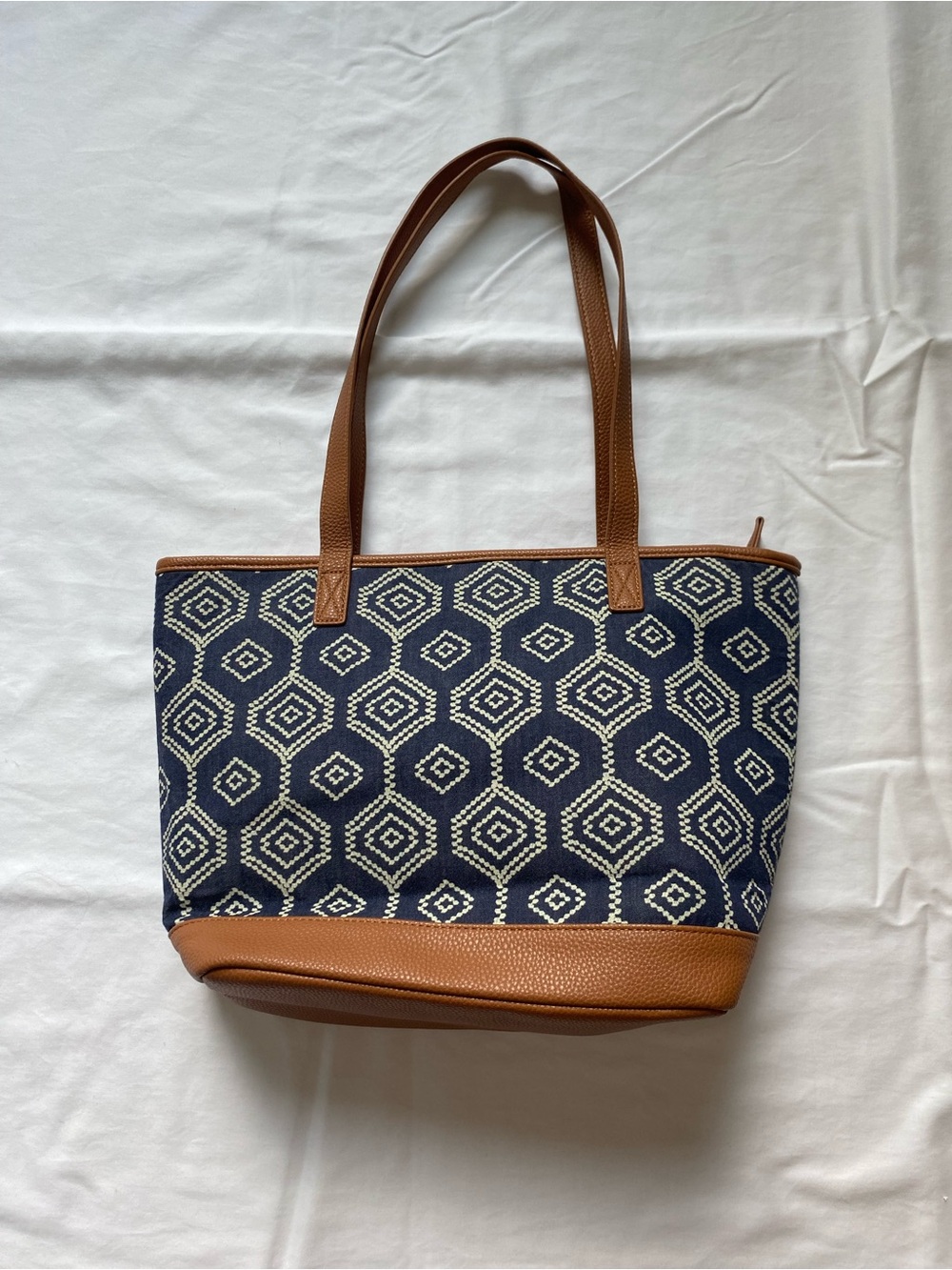 Thirty One Navy Patterned Tote Bag with Brown Trim